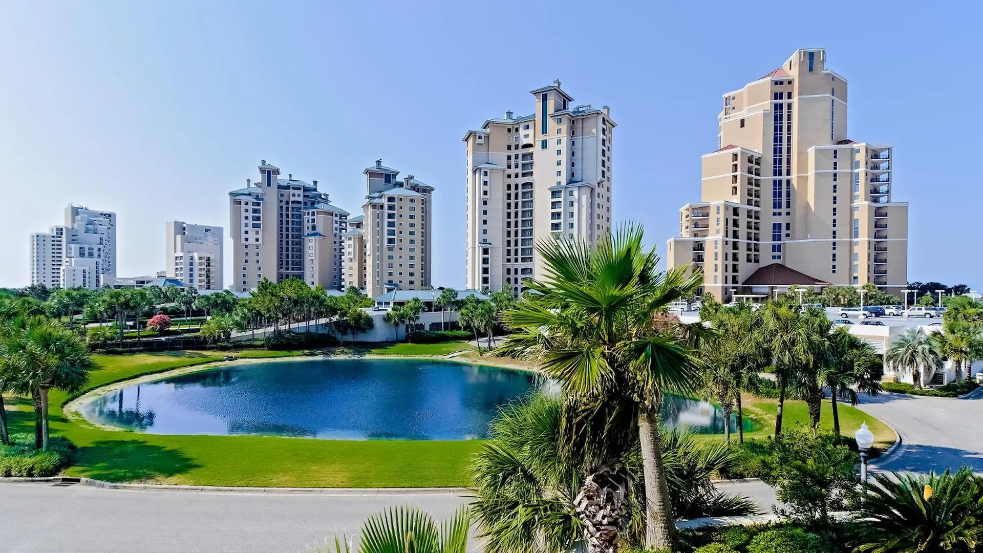 Baytowne Wharf - Pilot House #115/#117 Combo Apartment Destin